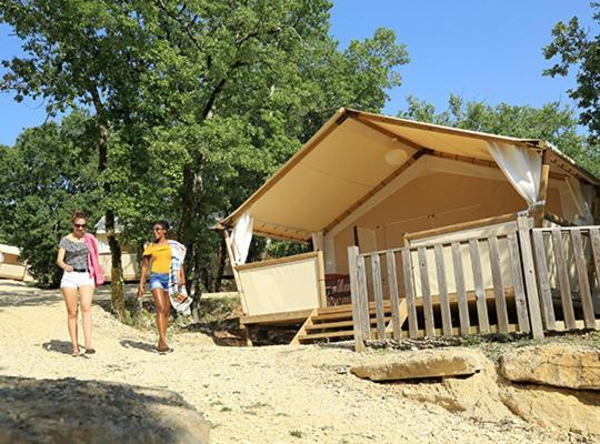 Camping Les Reflets Du Quercy Ξενοδοχείο Crayssac Εξωτερικό φωτογραφία