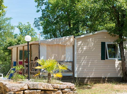 Camping Les Reflets Du Quercy Ξενοδοχείο Crayssac Εξωτερικό φωτογραφία