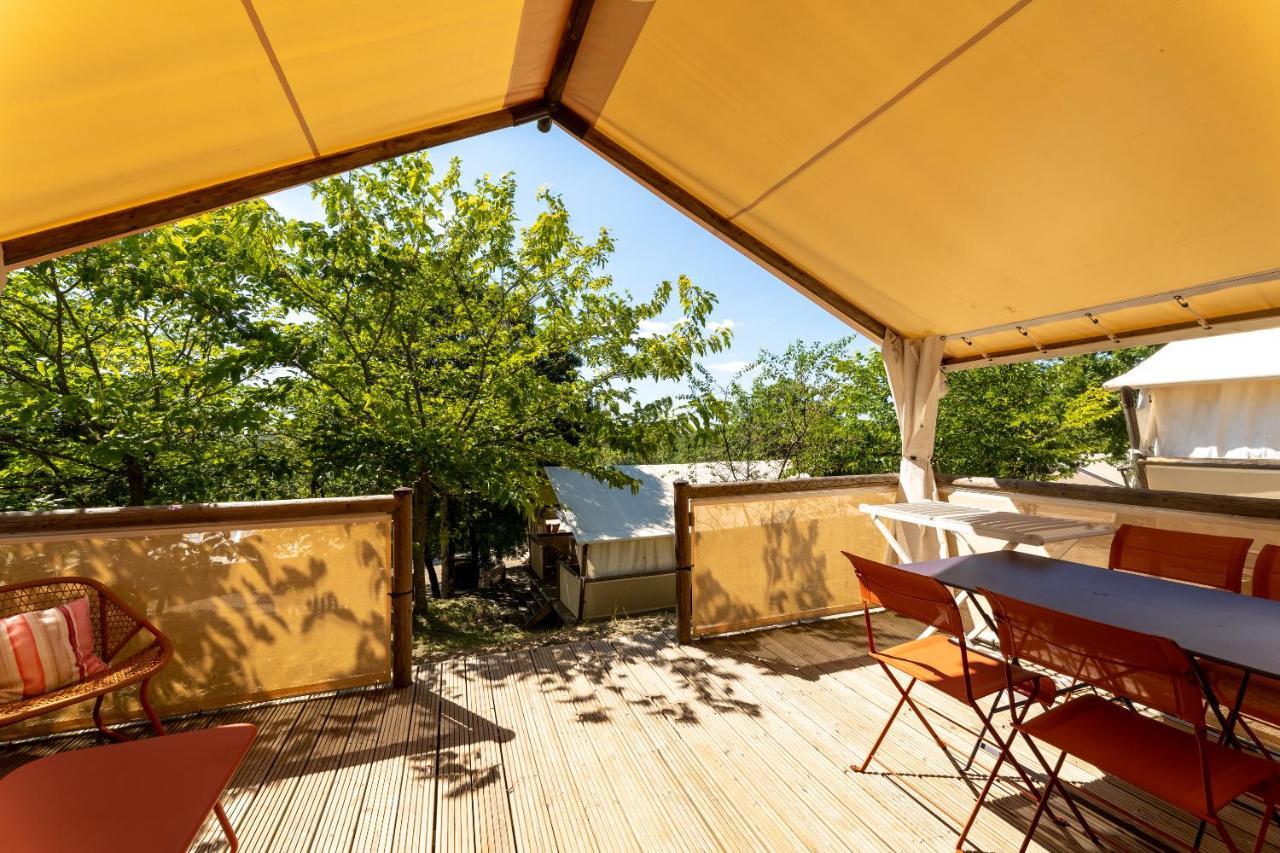 Camping Les Reflets Du Quercy Ξενοδοχείο Crayssac Εξωτερικό φωτογραφία